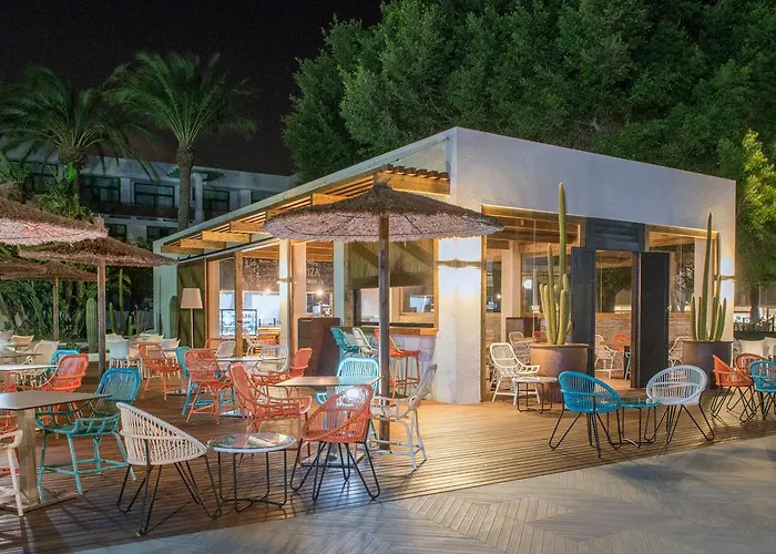 H10兰萨洛特公主酒店 4*