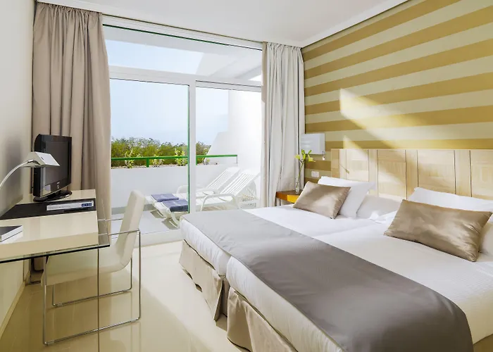 H10兰萨洛特公主酒店