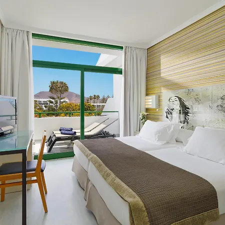 H10兰萨洛特公主酒店